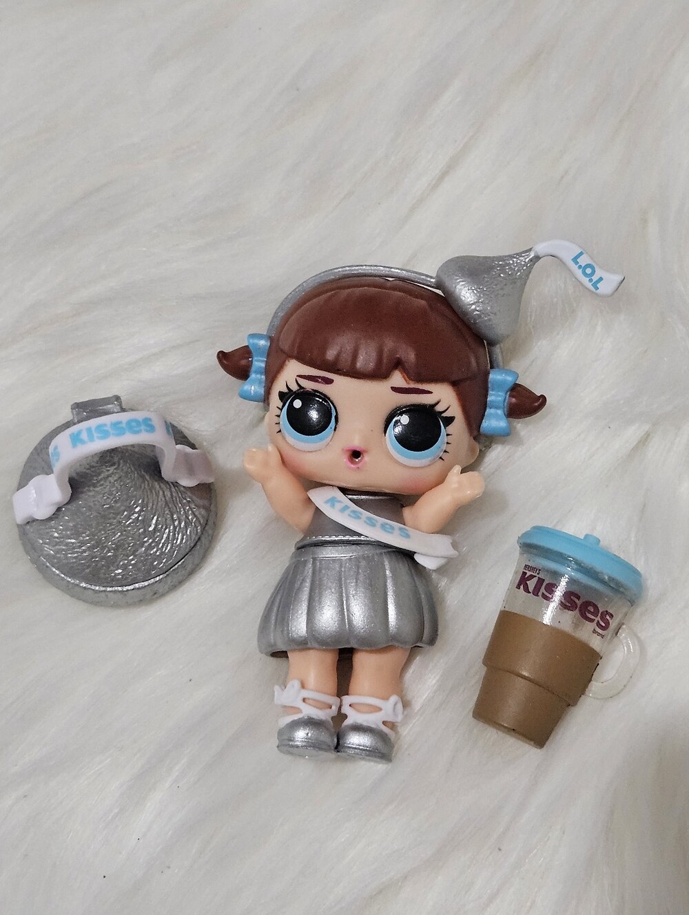 L.O.L Surprise! Kisses Mini Doll with Accessories